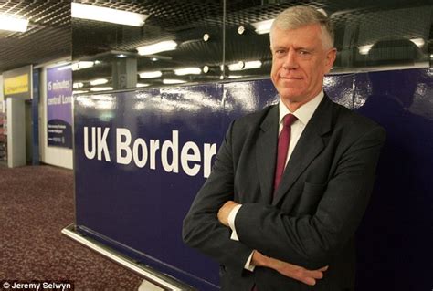 Kuvatulokset haulle brodie clark