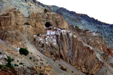 Ecstatic Zanskar Valley Tour Package for 2 Days 1 Night | Zanskar ...