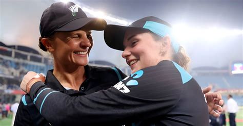 NZ-W बनाम AUS-W, 2025: ऑस्ट्रेलिया के खिलाफ T20I सीरीज के लिए ...