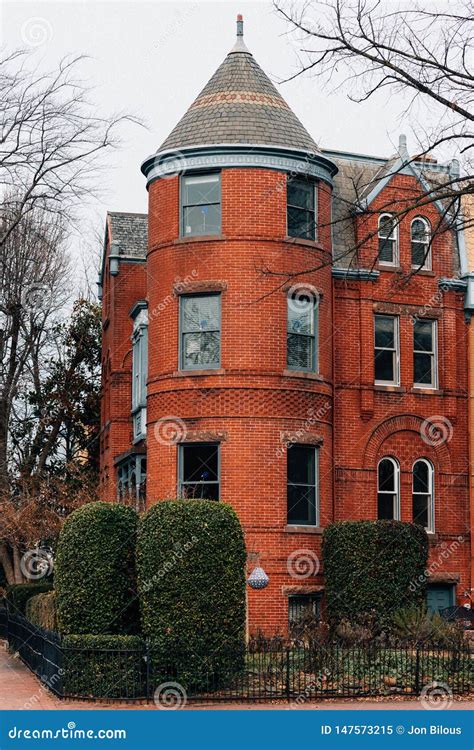 Capitol Hill 的图像结果