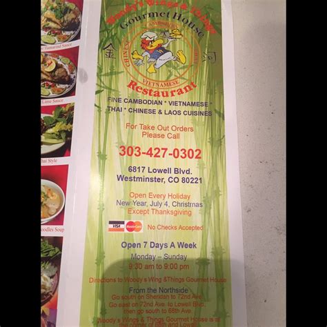 Woody's Wings N Things