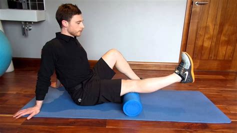 Static quads knee extension (end of range lock out) - YouTube