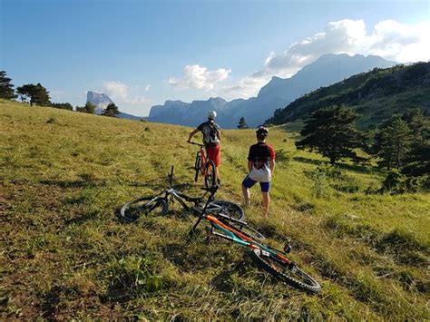 THE BEST Gresse-en-Vercors Hotels with Outdoor Pool 2025 (Prices ...