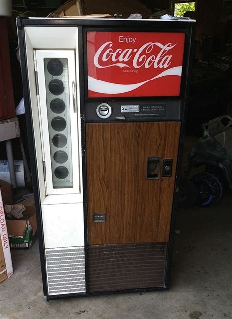Rezultat imagine pentru Coke Machine Collection
