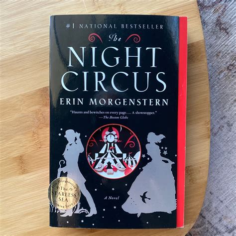 The Night Circus by Erin Morgenstern, Paperback | Pangobooks