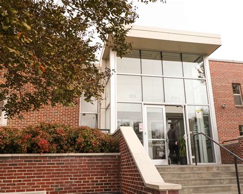 Stanford L. Warren Branch Library – Durham County Library