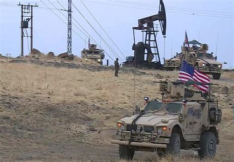 今年第二次！驻叙利亚美军基地又遭火箭弹袭击，位于油田附近|库尔德武装|叙利亚|美军_新浪科技_新浪网