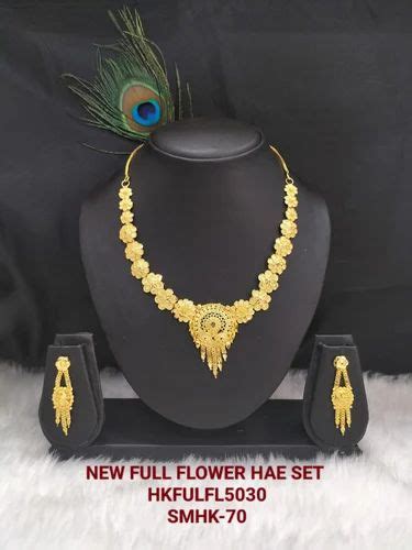 Necklace Sets - 2L CS Flower Har Set For Women Manufacturer from Mumbai