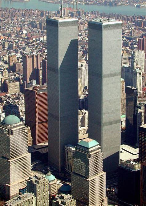 老照片 1971年美国纽约世贸中心双子塔 那时候还没竣工 - 哔哩哔哩