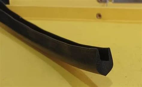 Rubber Gaskets - Rubber Washers Gasket Manufacturer from Faridabad