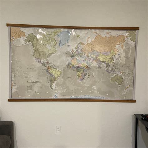 Wall Map of the World 的图像结果