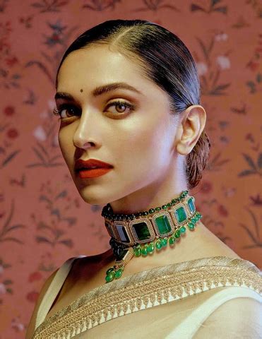 The Fashion Icon Deepika Padukone and her love for Jewellery - Niscka