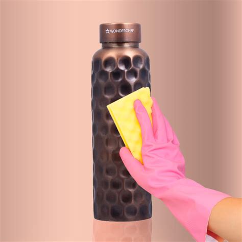 Buy WONDERCHEF Cu Artisan Hammered Bottle from Wonderchef at just INR 999.0