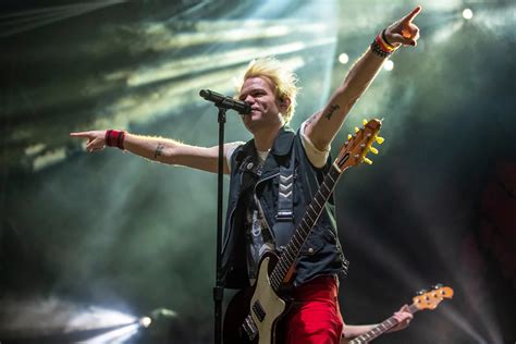 For Sum 41's Deryck Whibley, 'The Live Show is Everything'
