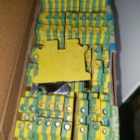 Jual PHOENIX GROUNDING TERMINAL BLOCK USLKG 5/USLKG5 0441504 - Jakarta ...