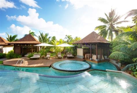 Lux* Le Morne Resort Hotel | Luxury Hotel in Mauritius, Mauritius
