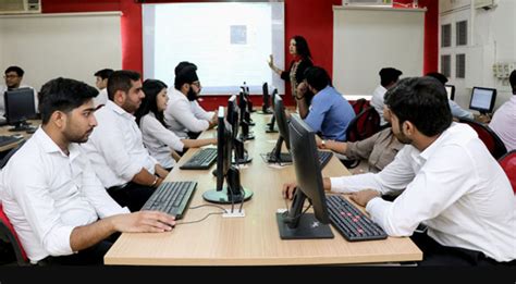 Best BBA colleges in Delhi NCR | BBA Admission in Delhi | NDIM Delhi