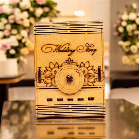 Wooden Ring Box– tree-casa