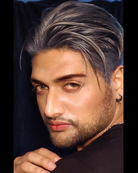 Men grey hair colour , purple tint hair color | Purple grey hair, Hair ...