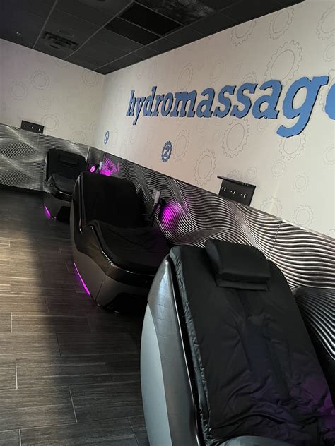 PLANET FITNESS - 2300 Madison St, Clarksville TN - Hours, Directions ...