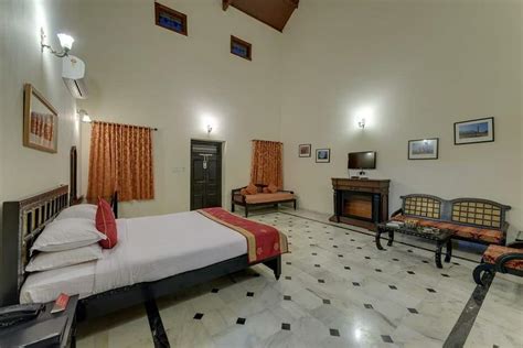 Champaner Heritage Resort (Halol, India), Halol hotel discounts ...
