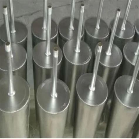 REFRACTORY - Tundish Nozzle Well Block Trader - Wholesaler ...