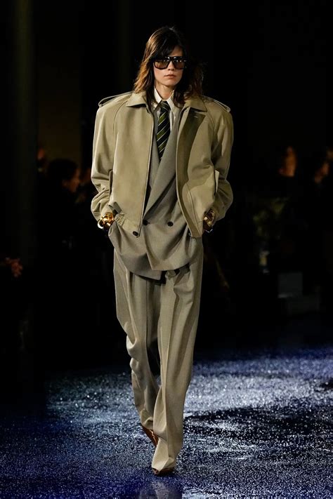 Saint Laurent Spring/Summer 2025 - Paris Fashion Week