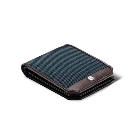 Minimalist Wallets for Men – Slim Bifolds & Passport | Scarters ...