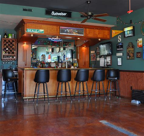 Bars for man caves | Wick Buildings