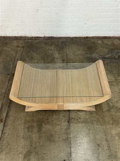 Free form wavy coffee table — VINTAGE ON POINT