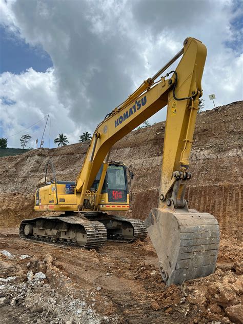 Komatsu Careers Photos, Download The BEST Free Komatsu Careers Stock ...