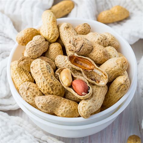 Air Fryer Peanuts in the Shell (Ready in 12 Mins!)