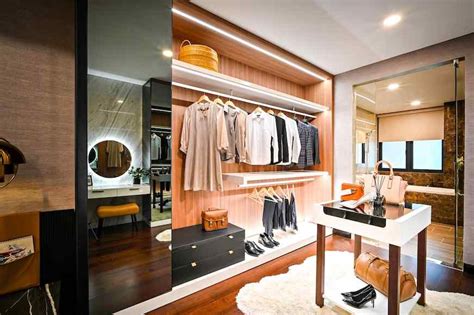 Master Bedroom Wardrobe Design with Dressing Table: Latest Trends on ...