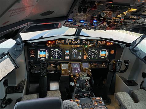 My 737 home cockpit Simulator : r/Flightsimulator2020