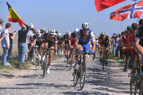 Image result for Paris-Roubaix Finish