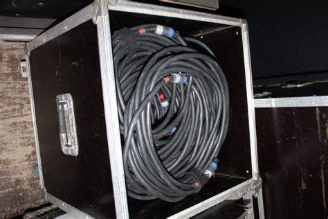 VRX932LAP JBL Array Fixing 的图像结果