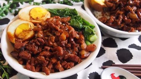 Super Easy Taiwanese Braised Pork Rice Recipe 台湾卤肉饭 Chinese Pork Recipe • One Dish Meal