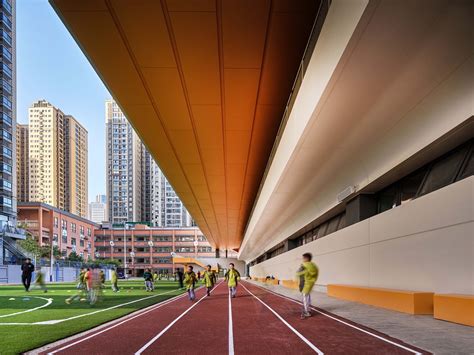 Comprehensive School 的图像结果