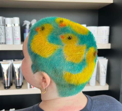 12 Yellow Hair Colour Ideas That Look (Surprisingly) Good – AMR Beauty ...