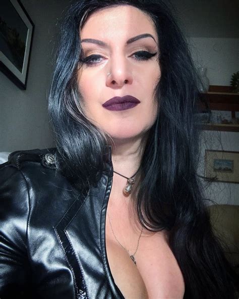 I hate when the TF2 Gay Porn appears out of nowhere : r/memes