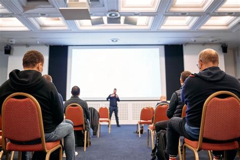 Conference 的图像结果