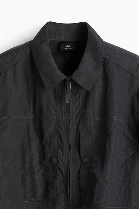 Men’s Dark grey Regular Fit Nylon overshirt | H&M IN
