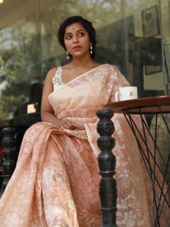 Bridal Trousseau Essential: Types of Silk Sarees | Kankatala