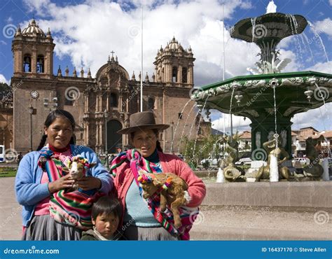 Cuzco - Local People - Peru Editorial Image - Image of south, ethnic ...