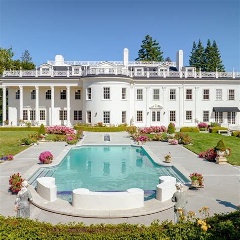 Exclusive | A Replica White House Near San Francisco Sells for $23 ...