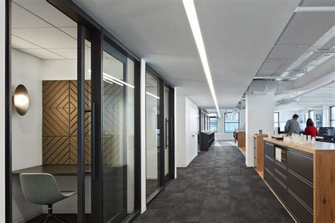 Lamar Johnson Collaborative Offices - Chicago | Office Snapshots