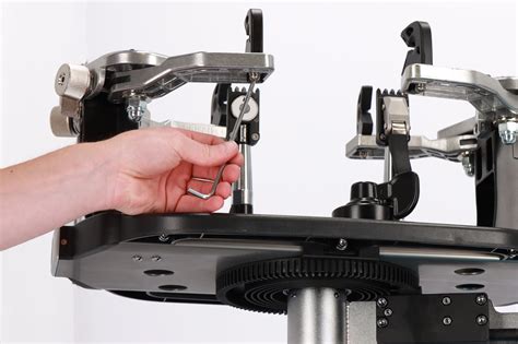 How to Use a Stringing Machine 的图像结果