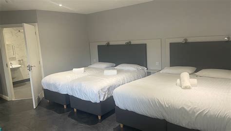 NORTH COAST MOTEL (Portrush, County Antrim) - Hotel Reviews, Photos ...