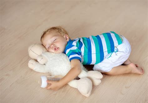 How to Choose Laminate Flooring: A Buyer’s Guide