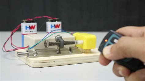 How to Program Liberty Remote Control 的图像结果